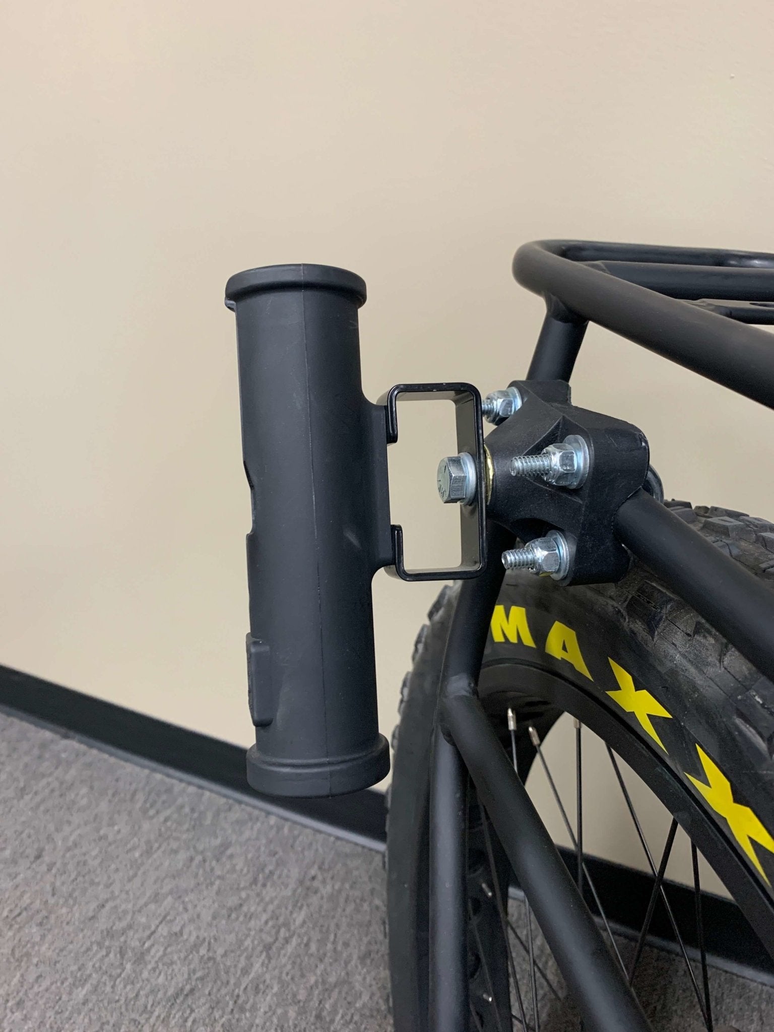 Fishing Rod Holder - Bakcou