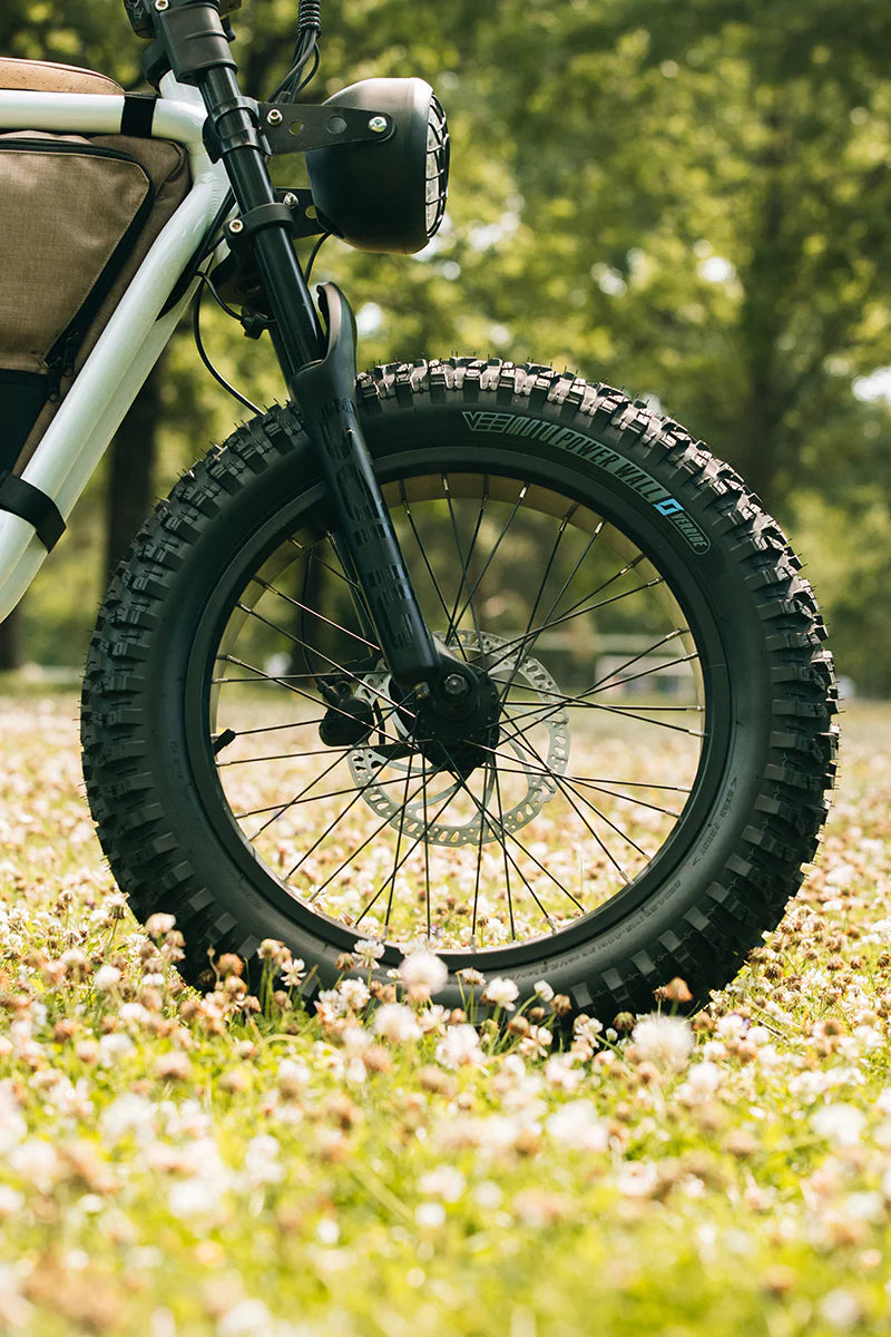 Vee Tire Terrenza 20x4.50